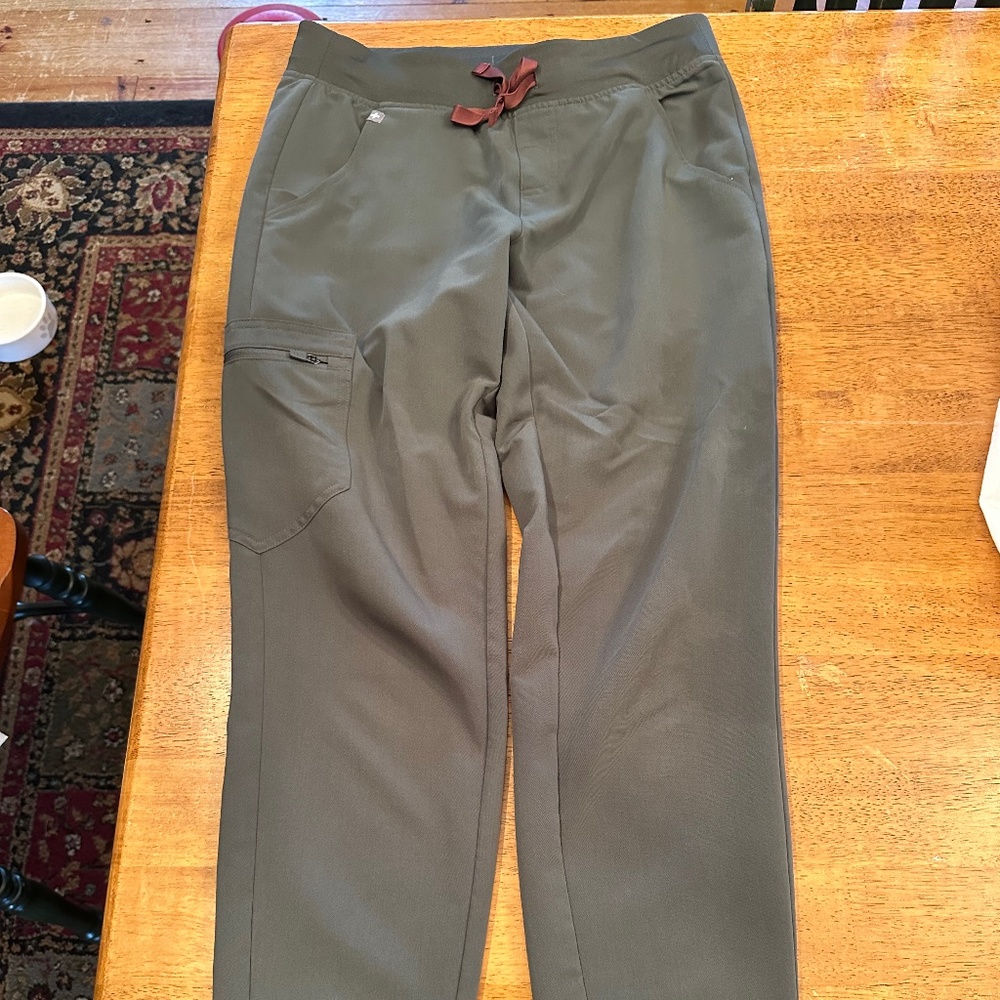 Figs Scrubs Women’s Joggers - Bonsai